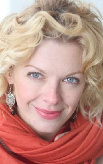 Актер Екатерина Зорина