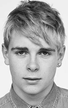 Актер Коннор Скарлет