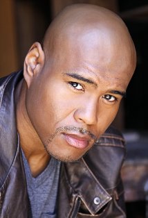 Актер DJ Риверз