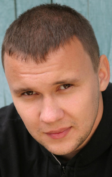 Актер Денис Давыдов