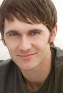 Актер Пол Бриттейн