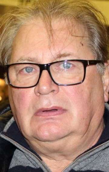 Актер Валентин Смирнитский