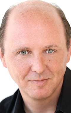 Актер Билл Стивенсон