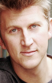 Актер Дрю Уикс