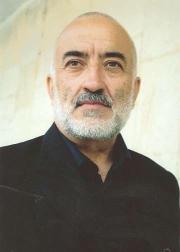 Актер Азалбек Назриев