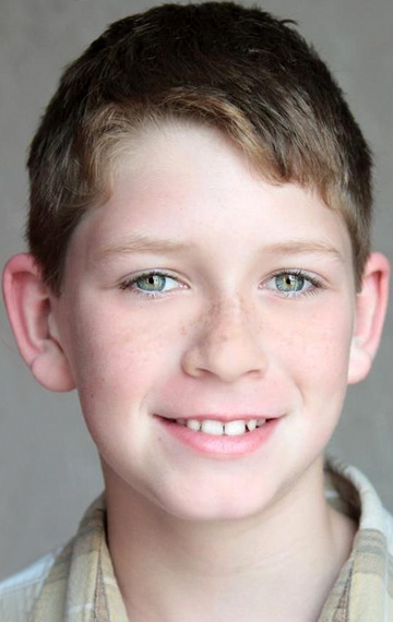 Актер Кэйси Робертс