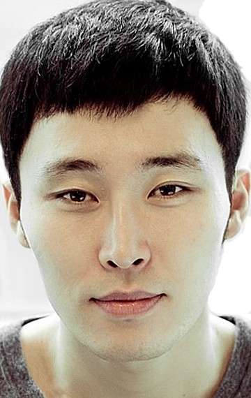 Актер Хан Сон Ён