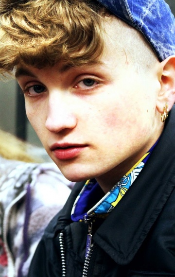 Актер Лукас Йонеско