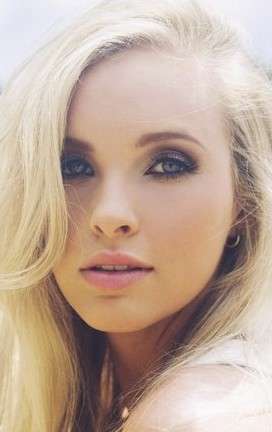 Актер Алисия Бэнит