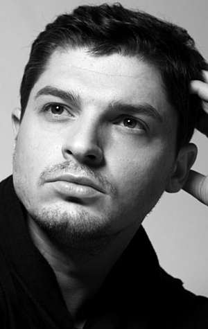 Актер Алексей Череватенко