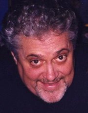 Актер Пэт Дьюк