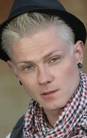 Актер Юрий Кригер