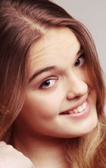 Актер Ангелина Добророднова