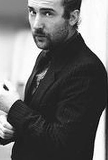 Актер Benjamin Coakley