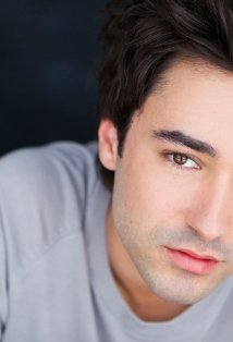 Актер Джермано Сардинья