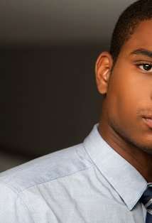 Актер Эшли Брайан