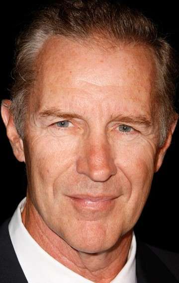 Актер Джеффри Пирсон