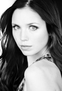 Актер Аиша Джау