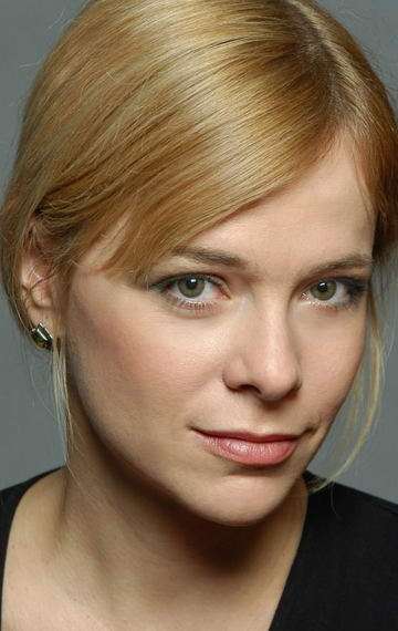 Актер Анна Яновская