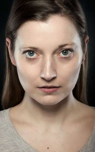 Актер Эстер Маас