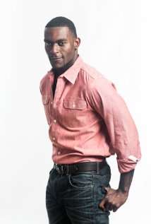 Актер Michael James Shaw