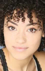 Актер Полина Сингер