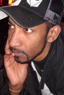 Актер Раед Аббас