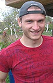 Актер Олег Илюхин