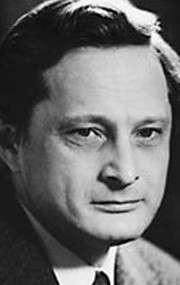 Актер Виктор Сергачев