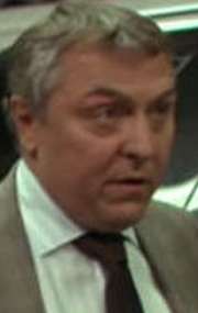 Актер Николай Бондарь