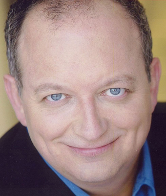 Актер Тимоти МакНил