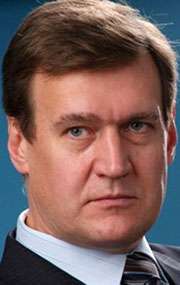 Актер Степан Старчиков