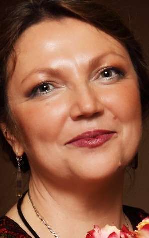 Актер Евгения Смольянинова