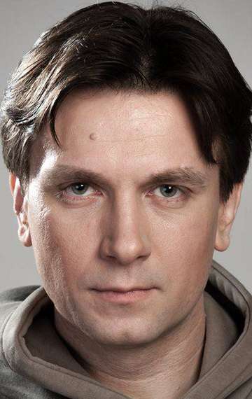 Актер Денис Варенов