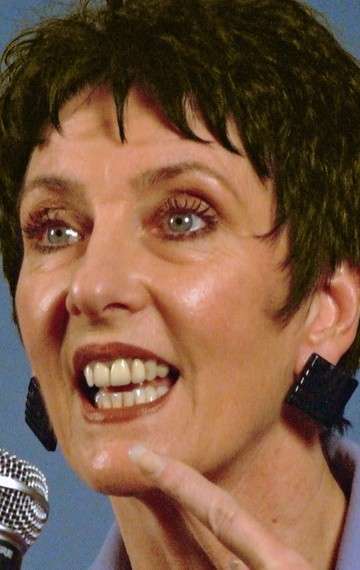 Актер Робин Мур