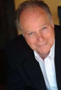 Актер Аллан Ройал