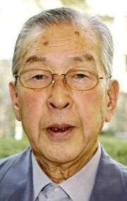 Актер Кэйдзю Кобаяси