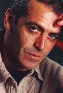 Актер Шмиль Бен Ари