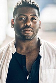 Актер Эммануэль Картер