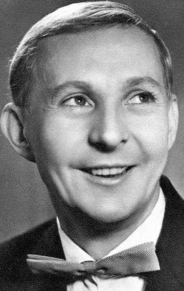 Актер Борис Новиков