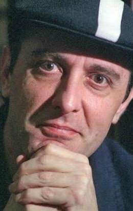 Актер Алехандро Урдапильета