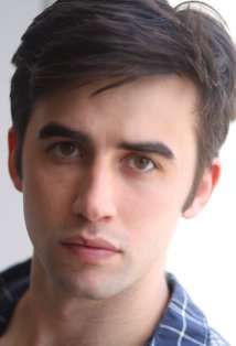 Актер Натаниель Пирт