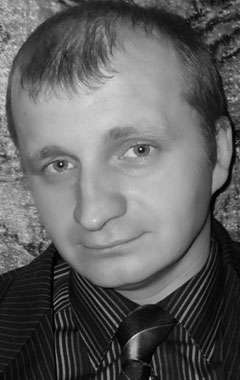 Актер Виталий Холодок