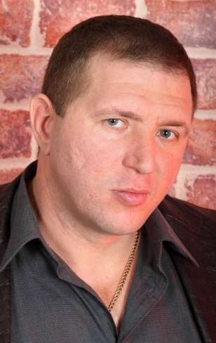 Актер Алексей Зинковский