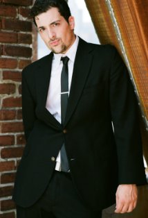 Актер Алессандро Николачи