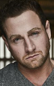 Актер Мюррэй Уркухарт