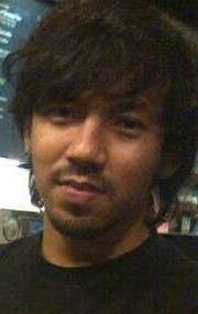 Актер Вери Три Юлисман