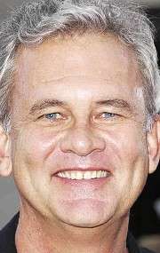 Актер Холмс Осборн