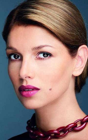 Актер Ксения Буравская