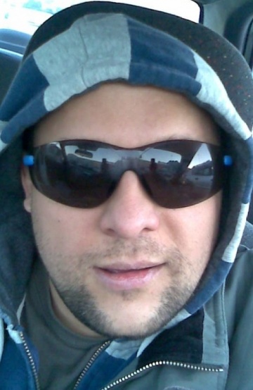 Актер Денис Хорошун